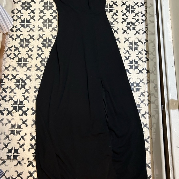 Birdy Grey Black One Shoulder Asymmetrical Slit Gown - Picture 6 of 9